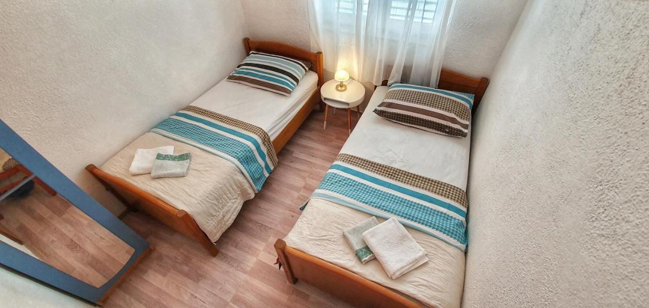 Apartmani Maja Kanica Рогозница Екстериор снимка